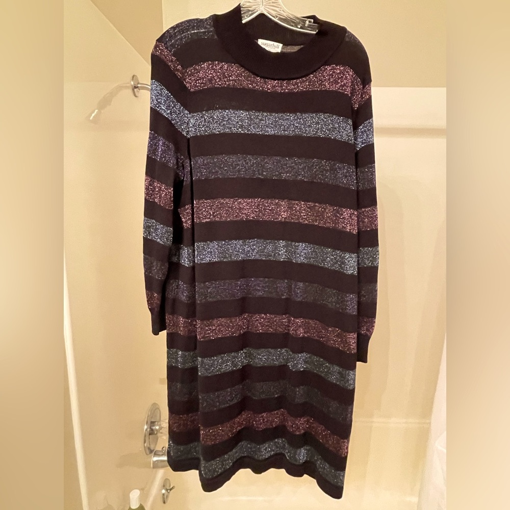 Sparkly party dress.Long sleeve mock neck lightweight sweater. BLK/multi Sz 20.